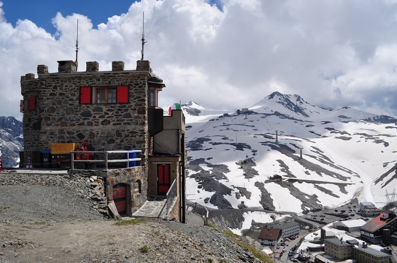 Hospedagem no Passo dello Stelvio na região do Tirol nos Alpes Orientais na Itália