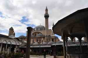 Roteiro com o que fazer em Konya na Turquia - Museu Mevlana