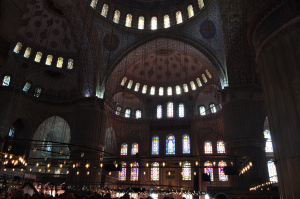 Roteiro pela região de Sultanahmet em Istambul na Turquia - Interior da Mesquita Azul