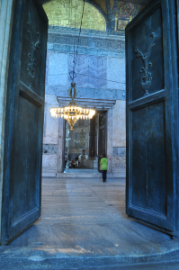 Roteiro pela região de Sultanahmet em Istambul na Turquia - Interior - Hagia Sofia