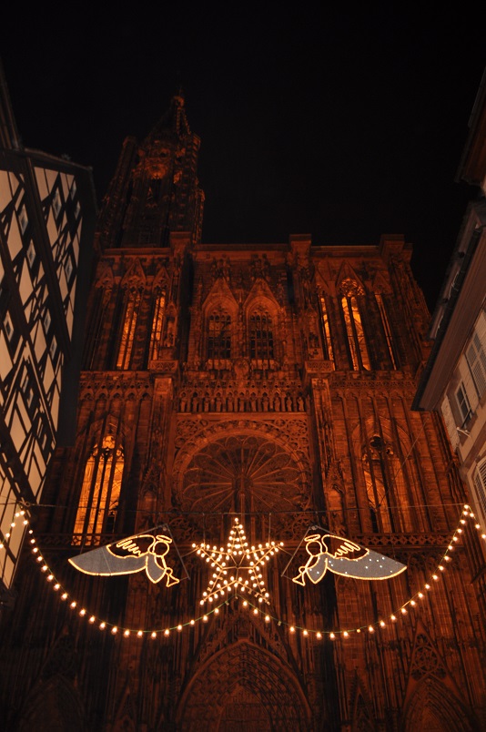 Feira de Natal Strasbourg França - Catedral de Notre Dame