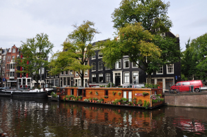 Itinerary Travel Amsterdam Netherlands - Houseboat near the Anne Frank Haus