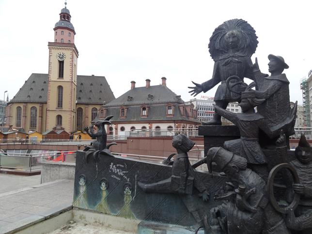 Frankfurt Alemanha - Estátua de Struwwelpeter