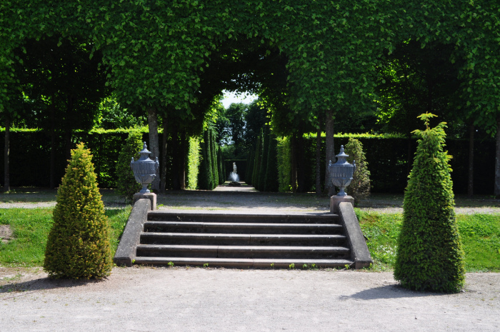 Castelo de Schwetzingen na Alemanha e seus belos jardins
