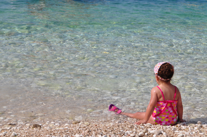 Praia com criança - Curtindo a praia sem preocupação