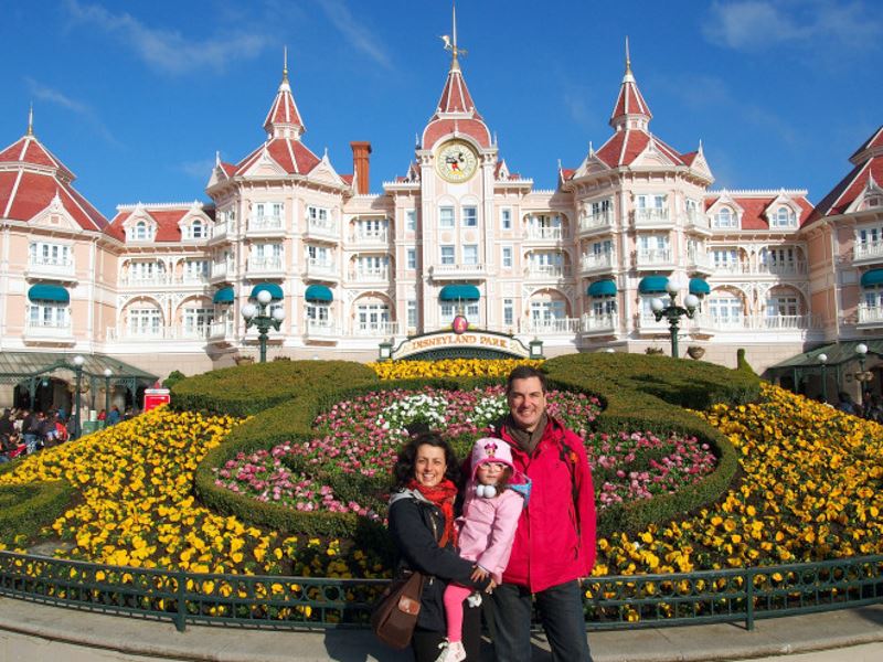 Disneyland Paris, fazendo sonhos se tornarem realidade - Tivemos a sorte de pegar um belo dia de sol