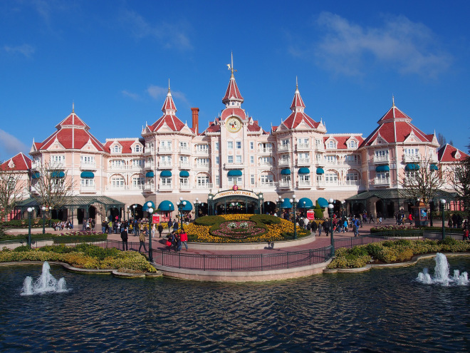 Tudo sobre nossa viagem para Disneyland Paris - Tivemos a sorte de pegar um belo dia de sol