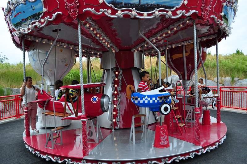 Atrações do parque do Pequeno Príncipe na região da Alsácia, França