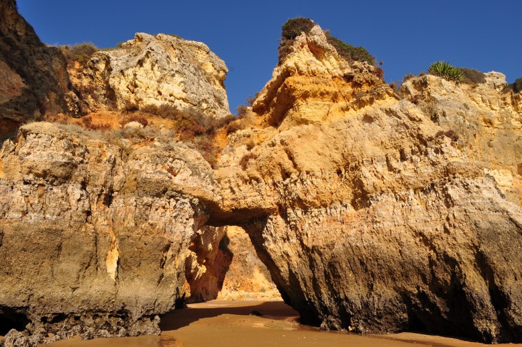 Praia Dona Ana em Lagos, Região do Algarve, Portugal