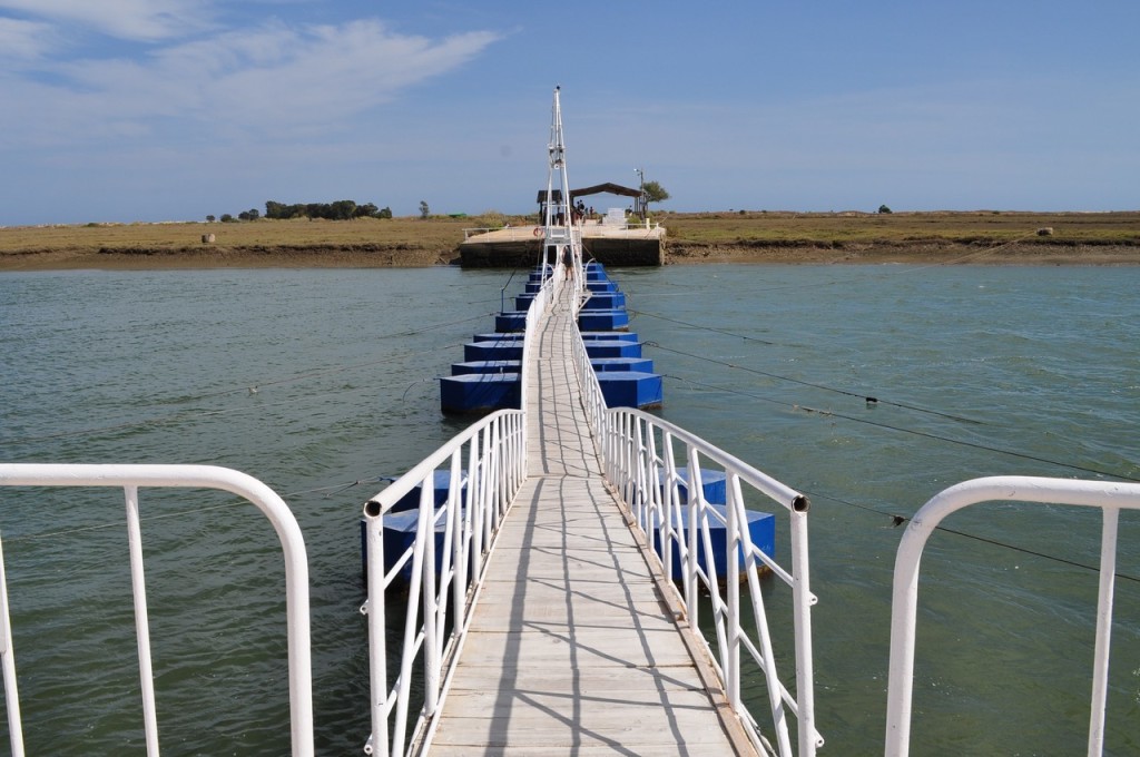 Travessia no Rio Formosa em Portugal - Praia do Barril em Tavira