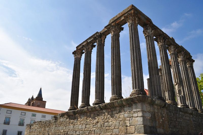 Templo Romano, também chamado de Templo de Diana, em Évora, Portugal