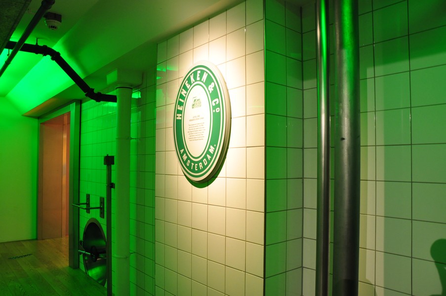 Roteiro Etílico - cervejarias mais famosas da europa - Heineken