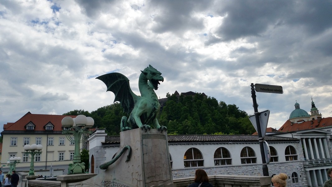 Por que viajar para a Eslovênia - Cidade e Castelo de Liubliana