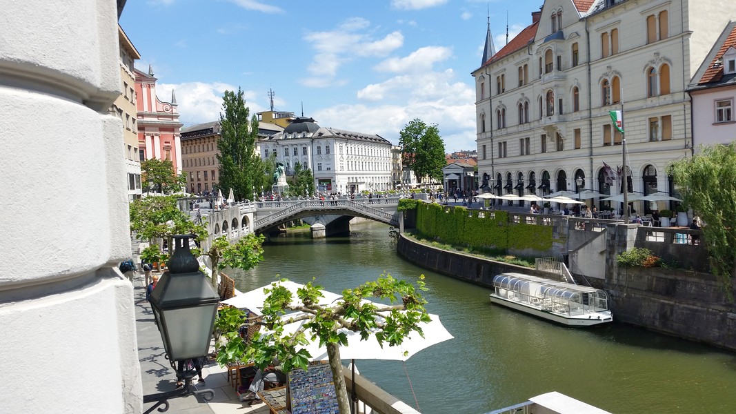 Por que viajar para a Eslovênia - Cidade e Castelo de Liubliana