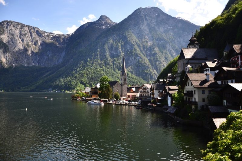 Hallstatt, um dos vilarejos mais bonitos do mundo na Áustria