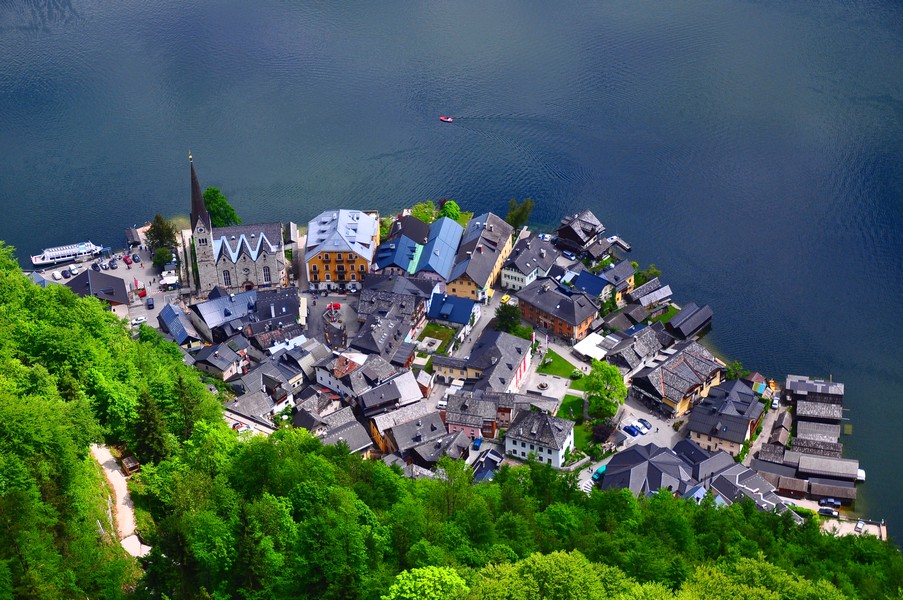 Hallstatt, um dos vilarejos mais bonitos do mundo na Áustria