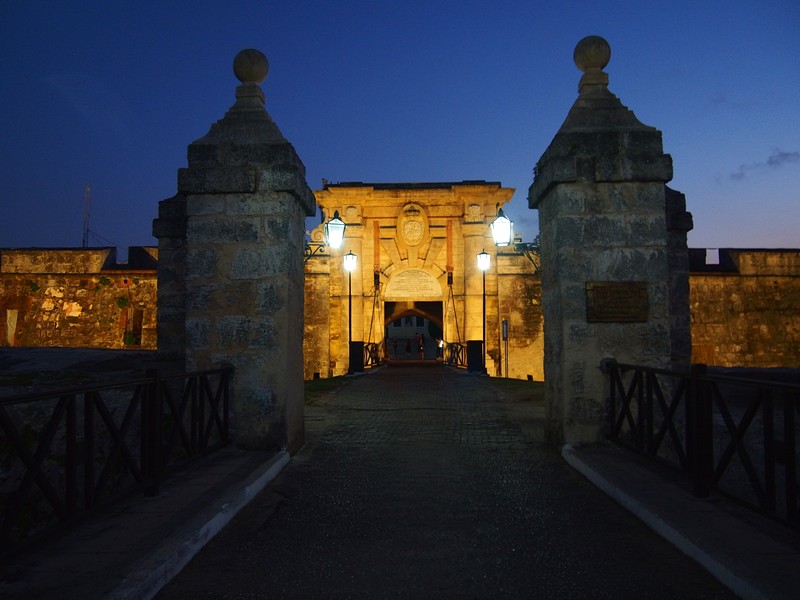 Roteiro de Viagem em Havana, Cuba, na famosa ilha de Che e Fidel - fortaleza de San Carlos de la Cabana