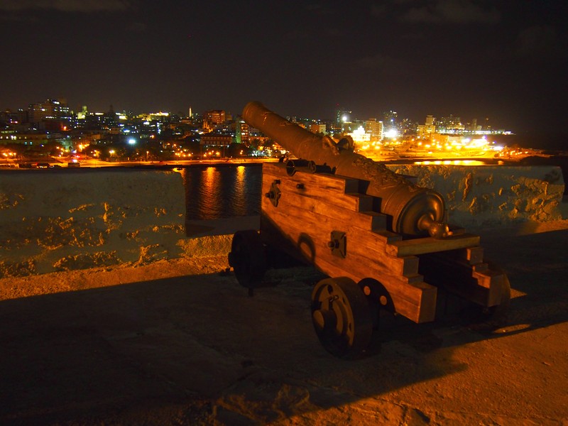 Roteiro de Viagem em Havana, Cuba, na famosa ilha de Che e Fidel - fortaleza de San Carlos de la Cabana
