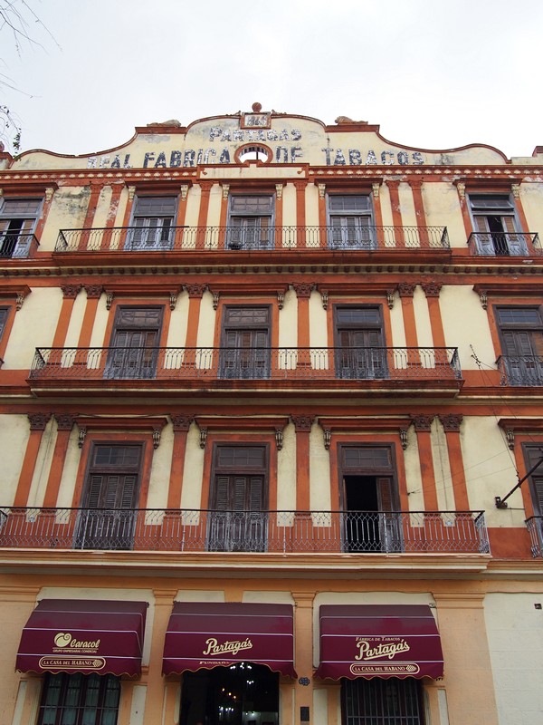 Roteiro de Viagem em Havana, Cuba, na famosa ilha de Che e Fidel - Fábrica de Tabacos