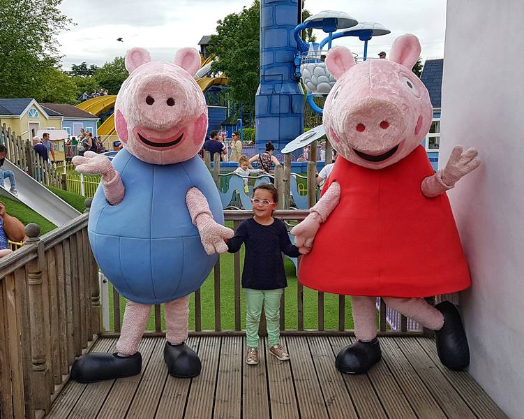 Parque da Peppa Pig World - Encontro com a Peppa e George