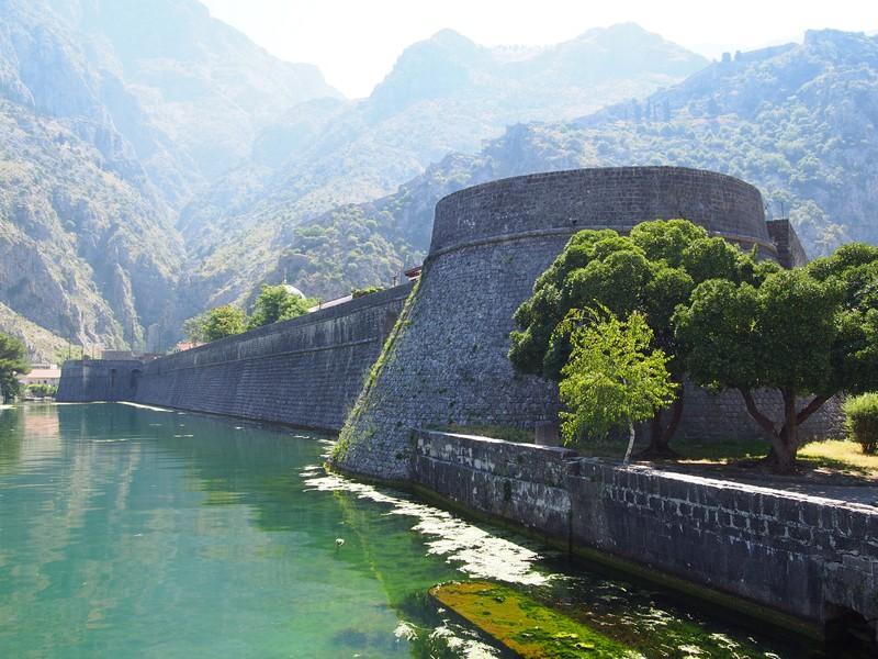 Kotor Montenegro - Muralha da cidade velha