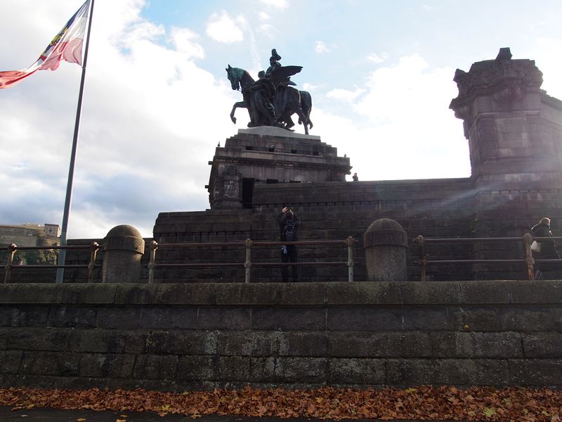 Koblenz Alemanha - Deutsches Eck e a estátua de Kaiser Wilhelm I