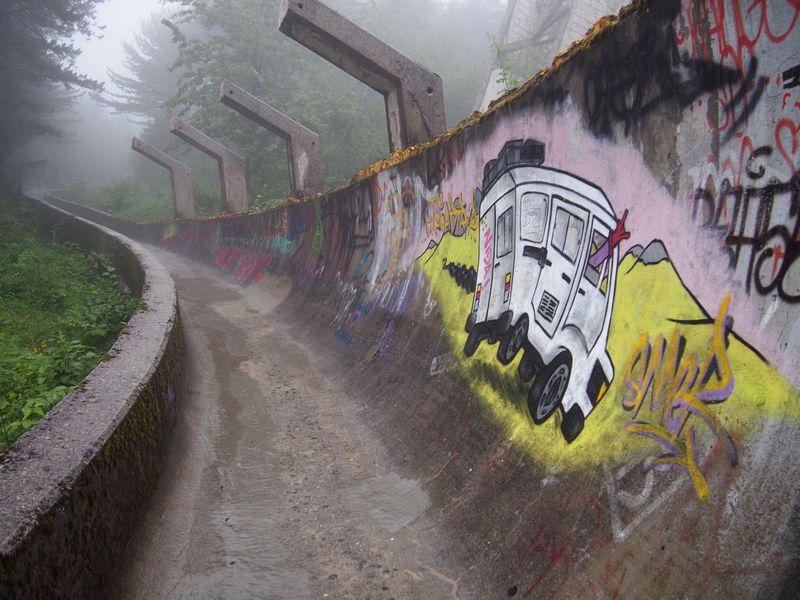 Pista de Bobsled e Luge dos Jogos Olímpicos de 1984 em Sarajevo