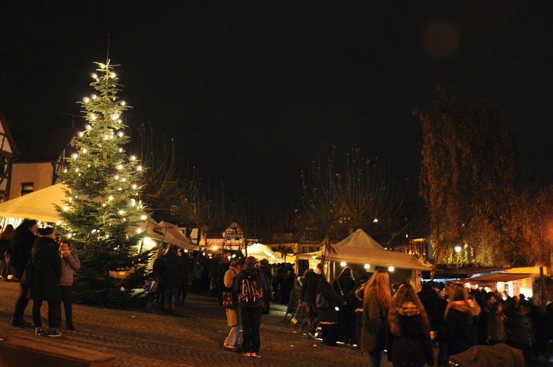 Mercado de Natal de Oberursel na Alemanha - Praça da Arvore de Natal