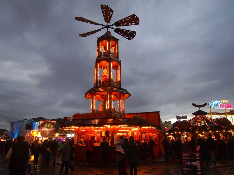 Calendário de Mercado de Natal - Winter Wonderland em Londres na Inglaterra