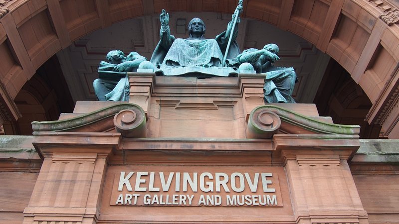 O que fazer em Glasgow, Escócia - Kelvingrove Art Gallery and Museum