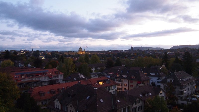 Hotel Berna Suíça - Vista da cidade de Berna para o Parlamento Suíço e a Catedral de Berna