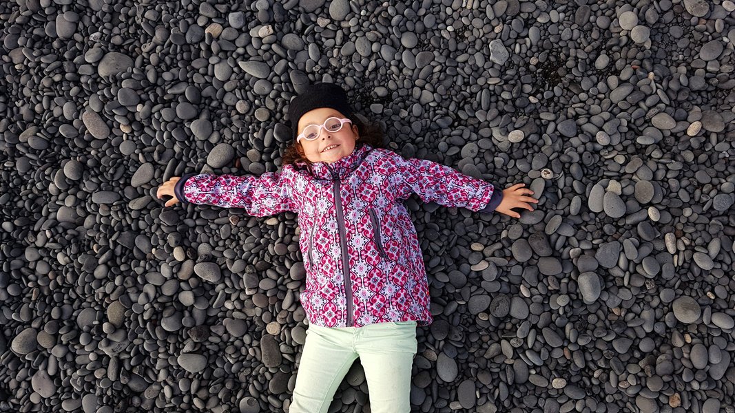 Praia de Areia Preta Islândia - Praia de Reynisfjara em Vík í Mýrdal