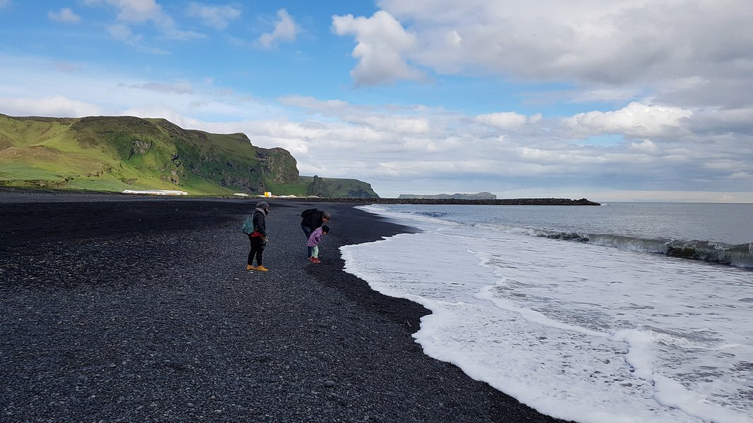 Praia de Areia Preta Islândia - Praia de Víkurfjara na cidade de Vík í Mýrdal
