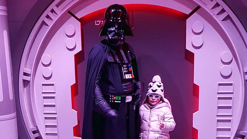 Atrações de Star Wars na Disneyland Paris - Welcome to Starport: A Star Wars Encounter - Encontrao com Darth Vader