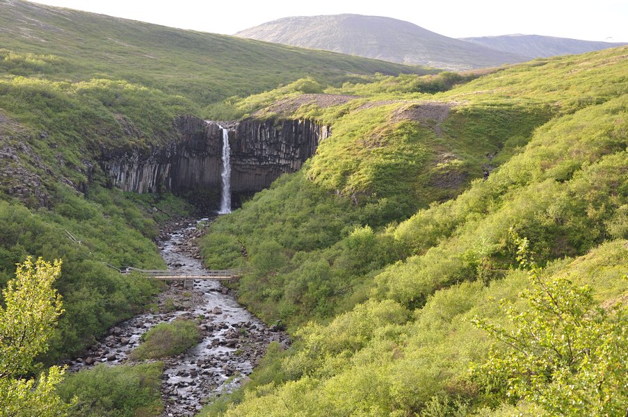 Cachoeiras na Islândia - Svartifoss