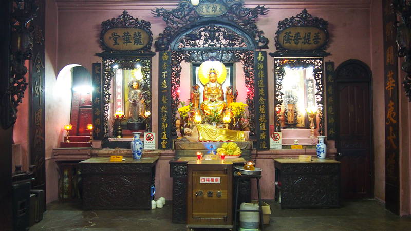 Cidade de Ho Chi Minh em Vietnã - Jade Emperor Pagoda, um templo taoísta em honra ao deus Ngoc Hoang