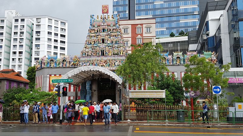 Templos Hinduístas Sri Veeramakaliamman Shree Lakshminarayan Little India Singapura