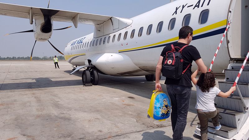 Yangon Myanmar - Avião turbo hélice