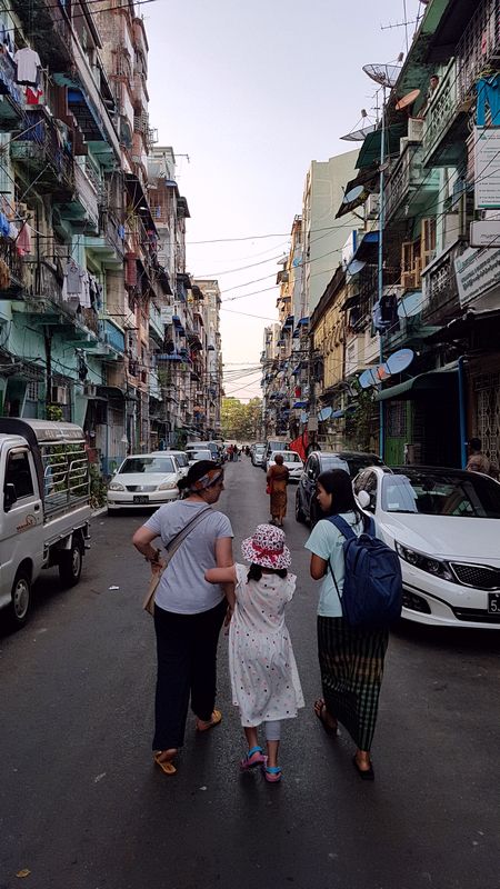 Myanmar Yangon - Yangon Walks