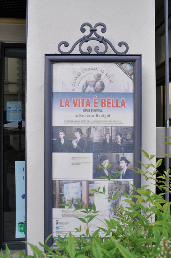 cinema na região da toscana - arezzo, locacão do filme “A Vida é Bela”