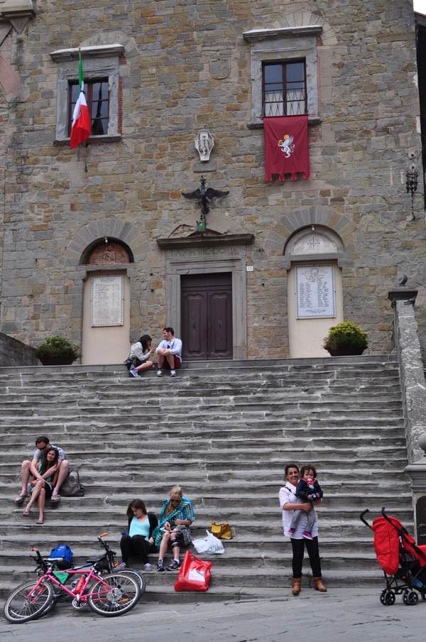 cinema na região da toscana - cortona, locação do filme "Sob o Sol da Toscana"