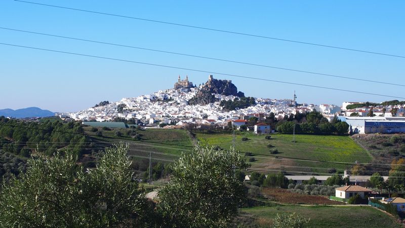 Rota dos Pueblos Blancos, um passeio perfeito na região da Andaluzia na Espanha - Olvera