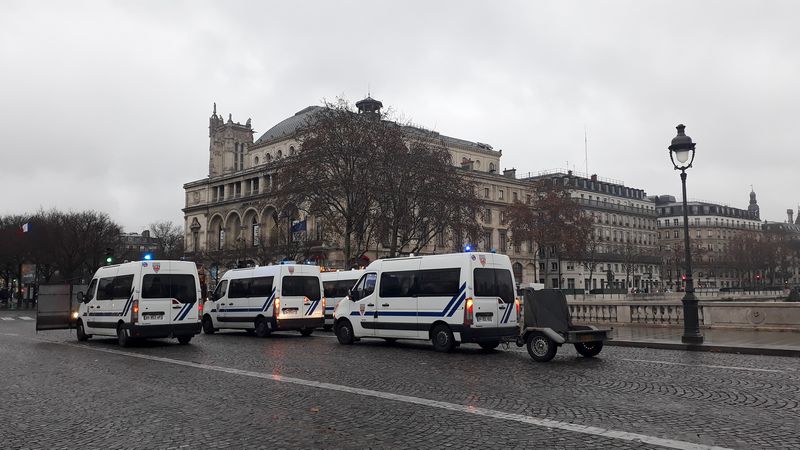 Protestos dos coletes amarelos em Paris na França