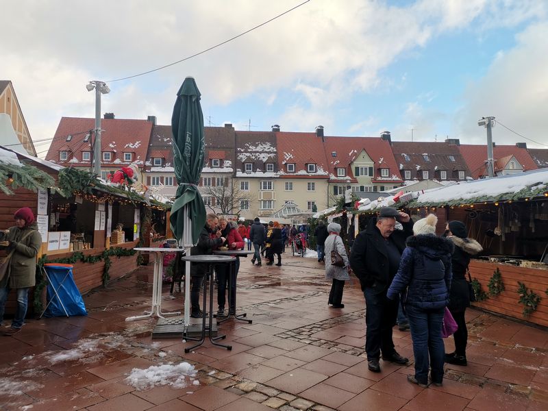 Mercado de Natal em Freudenstadt na Floresta Negra na Alemanha