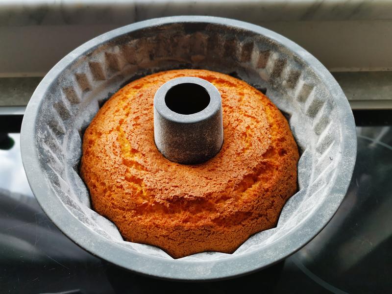 Receita de bolo de cenoura com cobertura de chocolate | Lembranças do Brasil