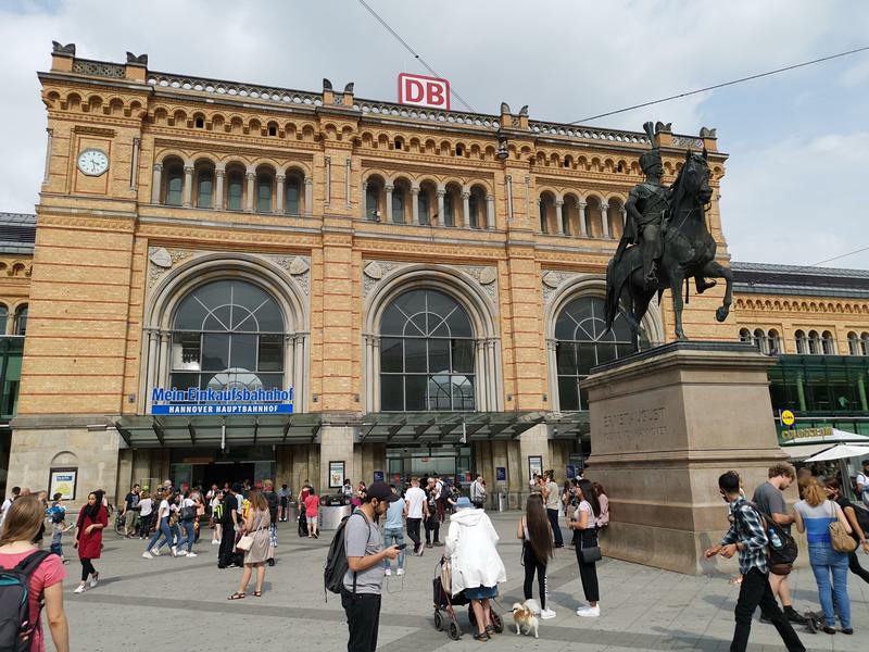 Hauptbahnhof em Hanôver na Alemanha