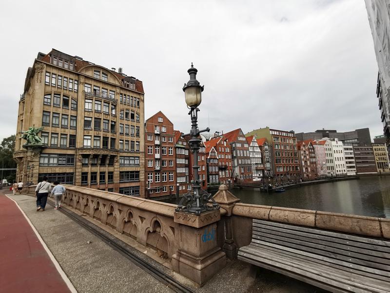 Hohe Brücke em Hamburgo na Alemanha - Guia de Viagem