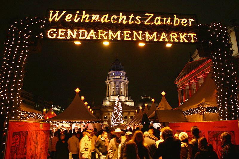 Weihnachtsmarkt am Gendarmenmarkt (Mercado de Natal na praça Gendarmenmarkt )