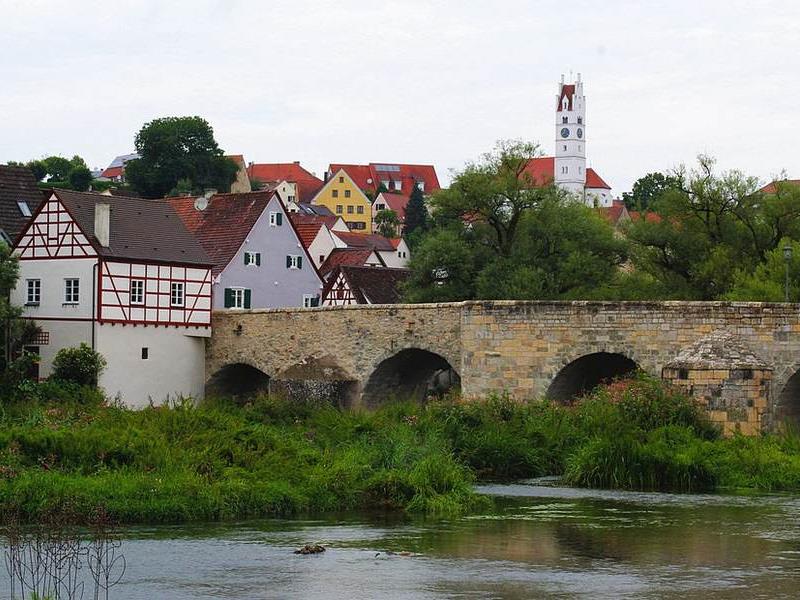 Steinerne Brücke (Ponte de pedra) em Harburg na Alemanha