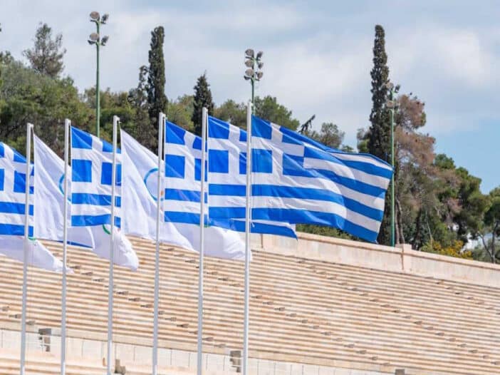 O que fazer em Atenas durante o Dia da Independência da Grécia – Guia e Dicas de Viagem
